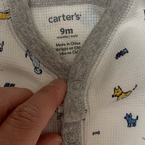 Carter’s Waffle Footie Never Worn - Picture 2 of 3